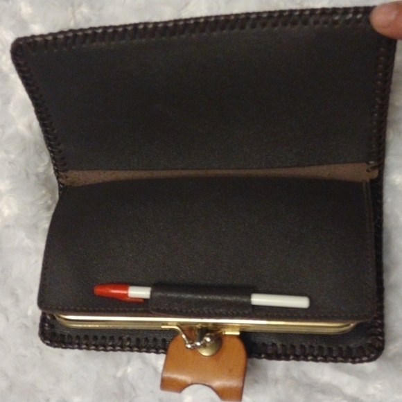 VINTAGE 3d Leather Wallet Hand-tooled R.A.R Roses Are Red. - Picture 7 of 8